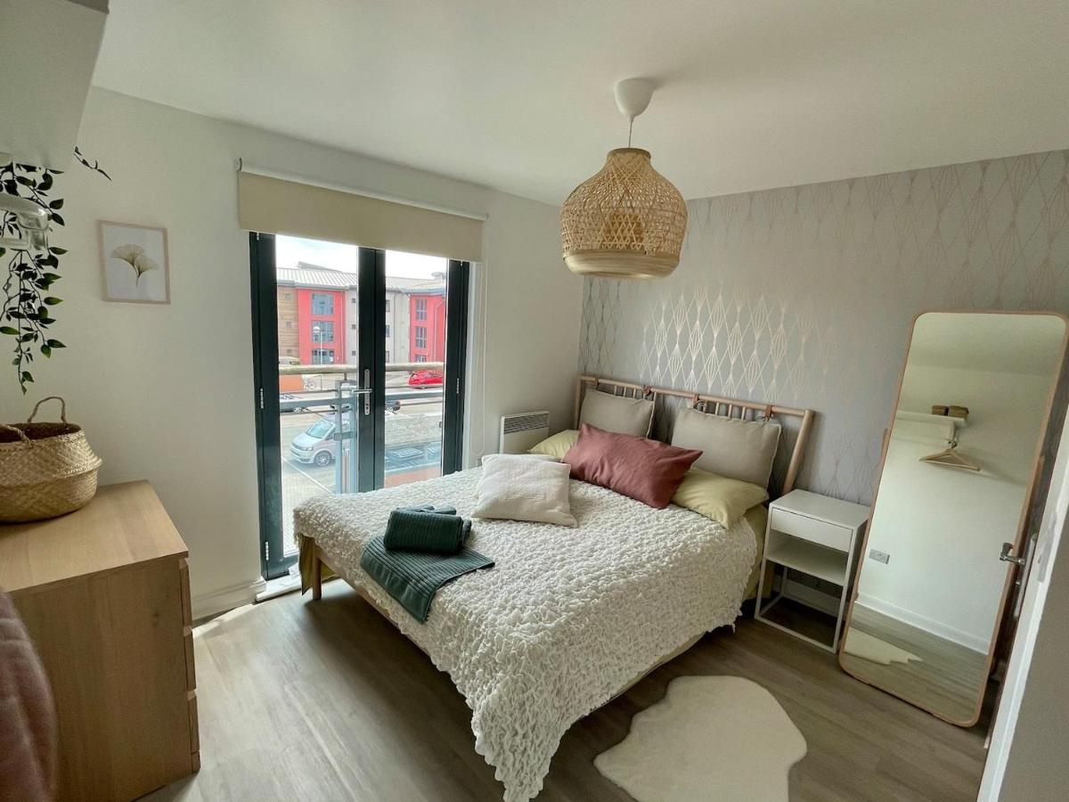 Family Friendly Maritime Apartment Swansea Exterior foto