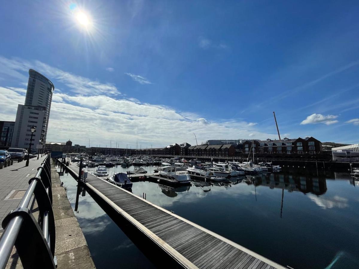 Family Friendly Maritime Apartment Swansea Exterior foto